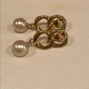 CHANEL VINTAGE CHAIN LINK & PEARL DROP EARRINGS